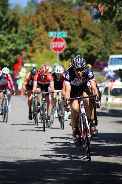 上進一步突 上進一步突