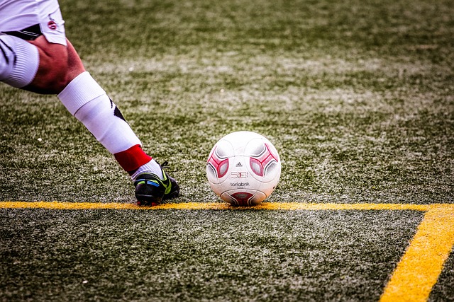 英超第17輪曼聯2-1阿斯頓維拉 馬夏爾首開紀錄B費點殺對手.